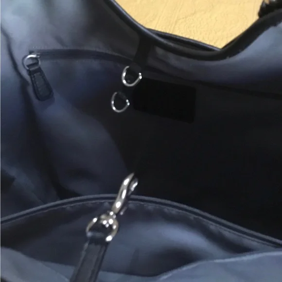 Coach Carry-All Tote Bag - Picture 3 of 6